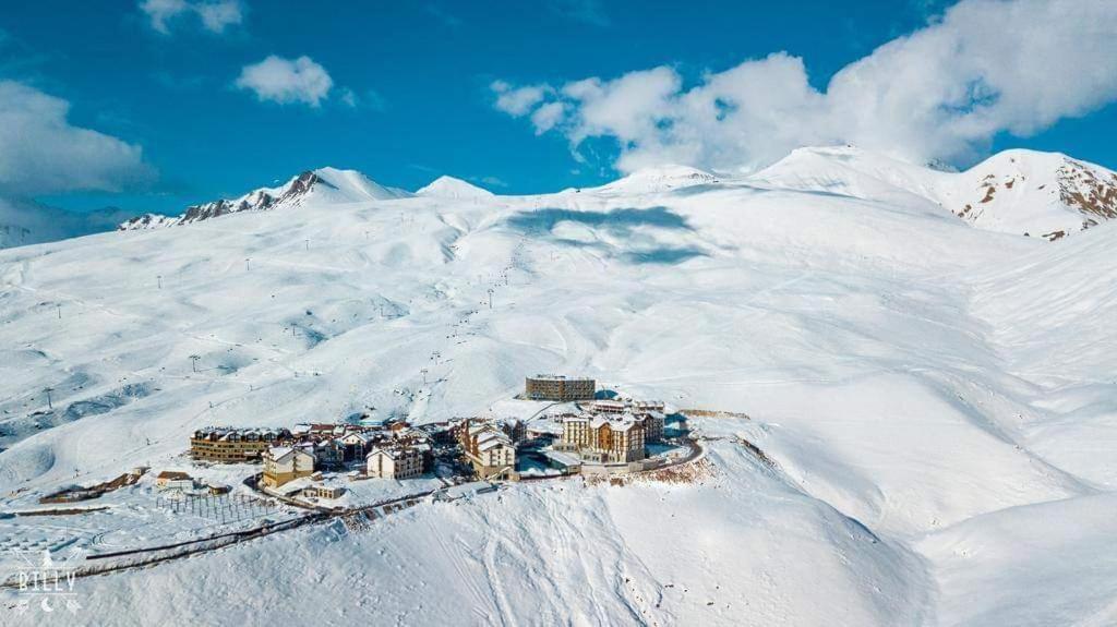 Redco №1 Apartament Gondola Lift Daire Gudauri Dış mekan fotoğraf